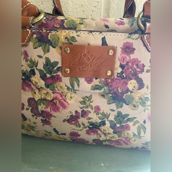 PATRICIA NASH ANTIQUR ROSE SATCHEL EUC - Picture 2 of 9